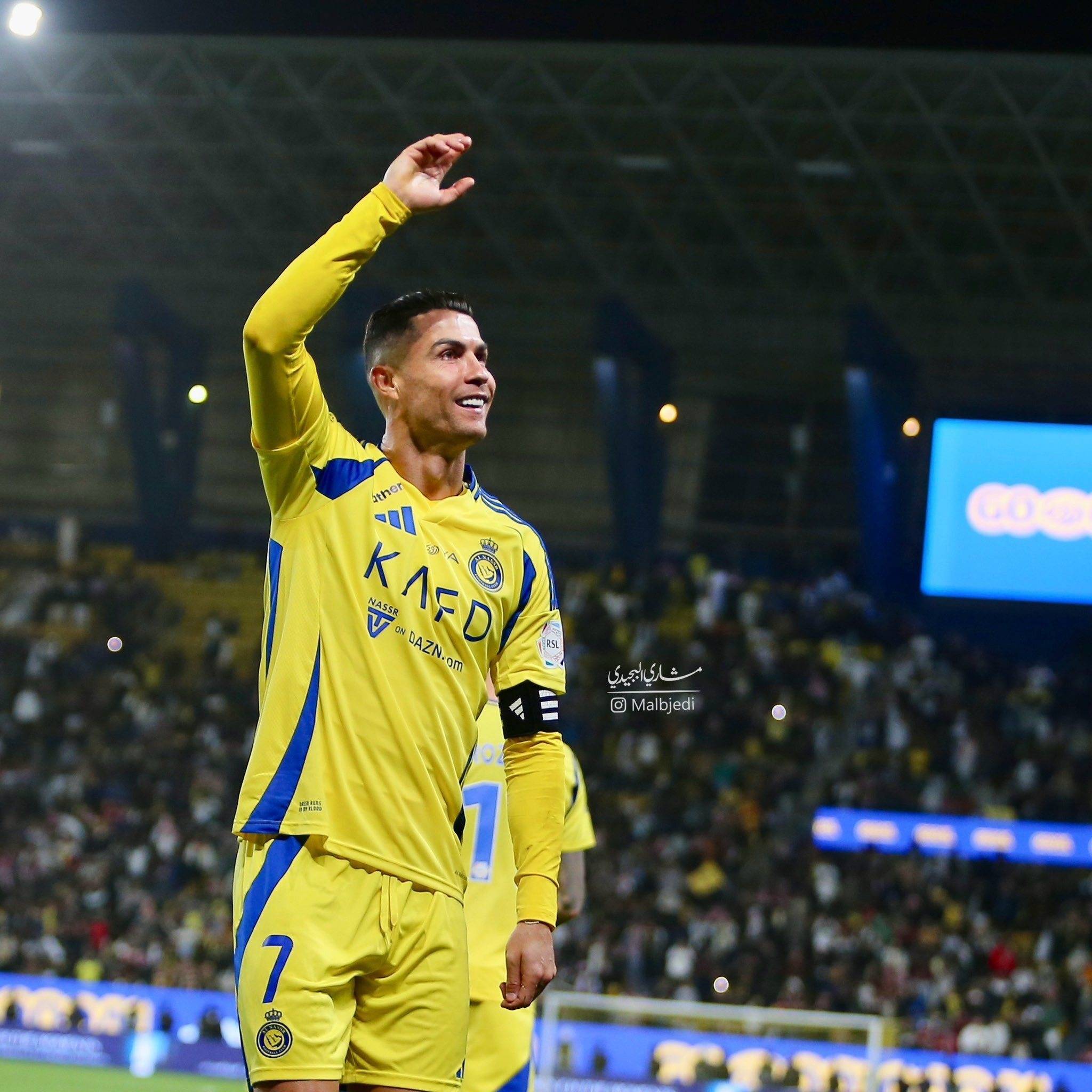 比赛规则变更引爆全场!,C罗意外战胜FPX全场沸腾不已星空体育官方投注